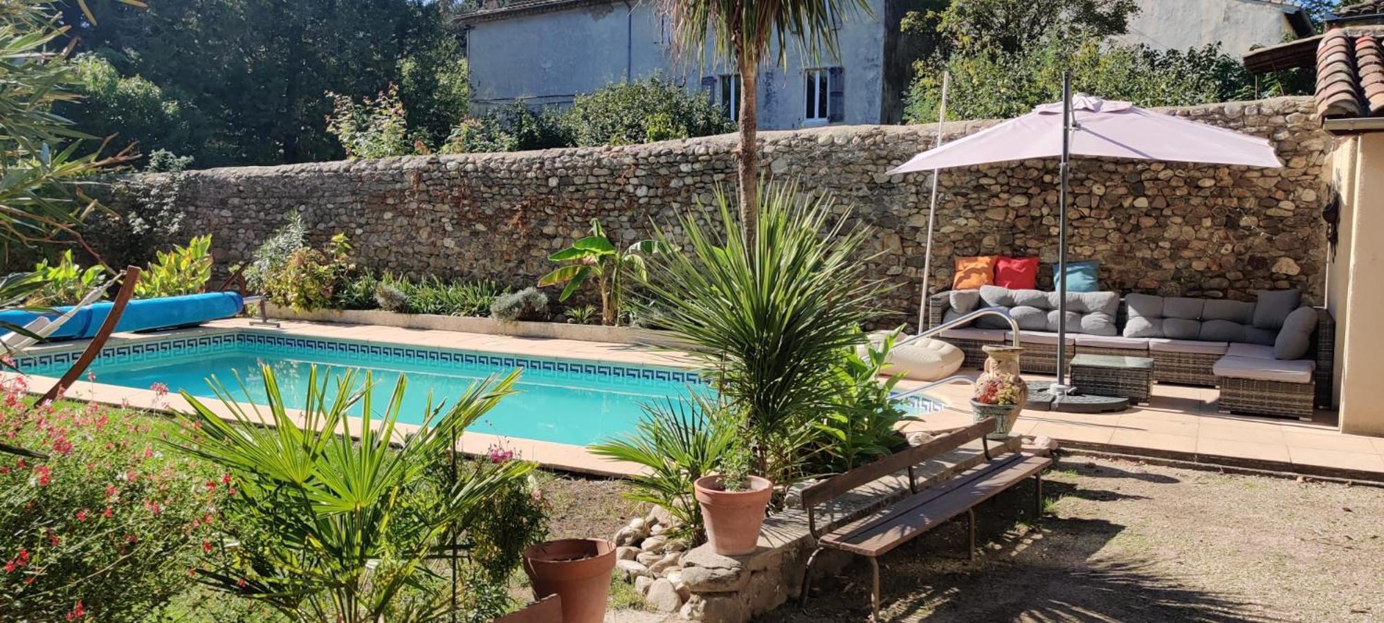 St Jean Du Gard : Spacious Apartment With Use Of Pool Saint-Jean-du-Gard Exterior foto
